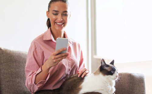 How Text Messages Can Increase Veterinary Practice Revenue and Client Engagement